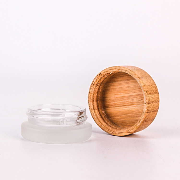 Mini 7ml Clear Frosted Glass Low-profile Cream Jar with Bamboo Lid