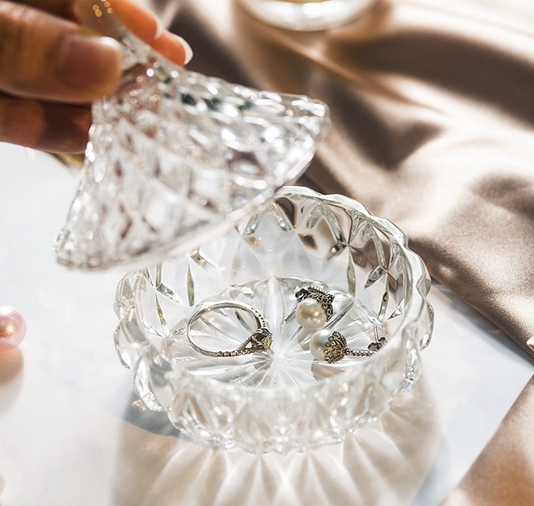 Mini Drop-shaped Transparent Storage Jar Vintage Carved Glass Jewelry Box Candy Jar