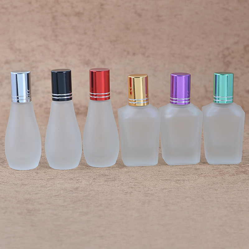 Mini Empty 12ml 15ml Frosted Roller Glass Bottles Roll on Bottle for Essential Oil Wholelsae