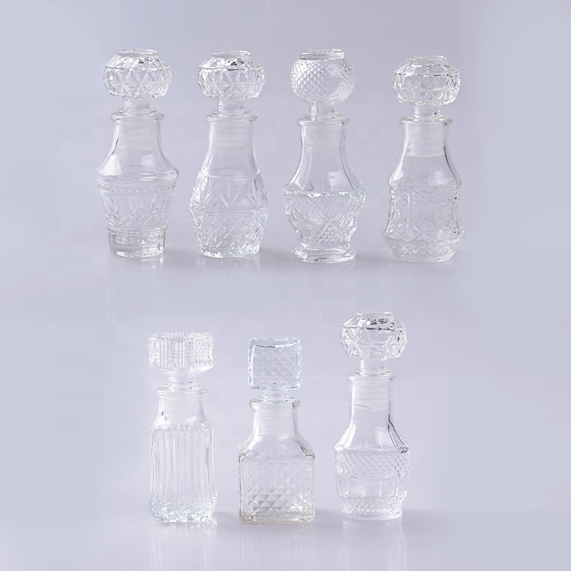 Mini Glass Whisky Decanter Glass Bottle Small Jar with Airtight Geometric Stopper for Wine, Liquor, Bourbon