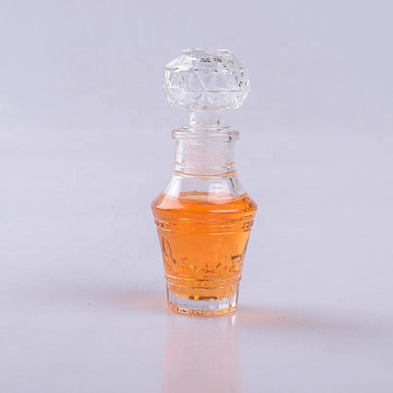 Mini Glass Whisky Decanter Glass Bottle Small Jar with Airtight Geometric Stopper for Wine, Liquor, Bourbon