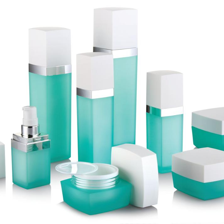 Mini Plastic Jar & bottle With Lid  5g