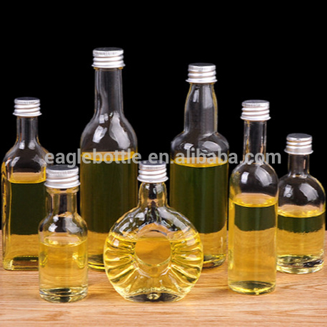 Mini Size 30ml 50ml 100ml round shape and square shape glass liquor Bottle in stock