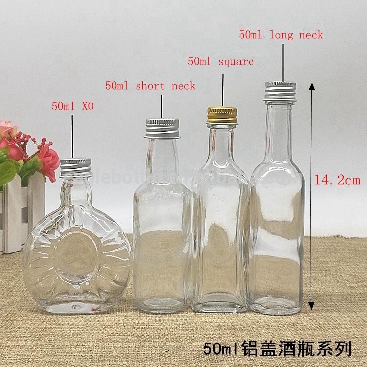 Mini Size 30ml 50ml 100ml round shape and square shape glass liquor Bottle in stock
