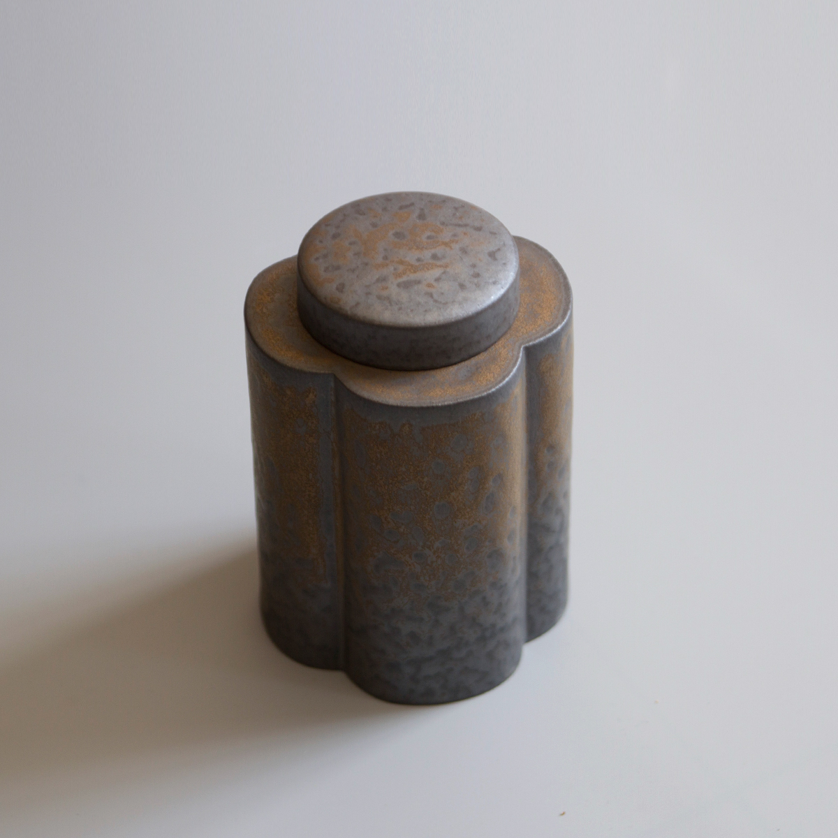 Minimalist Kitchen Sealed Ceramic Storage Jar Spices Tank Container With Lid Salt Storage Bottle