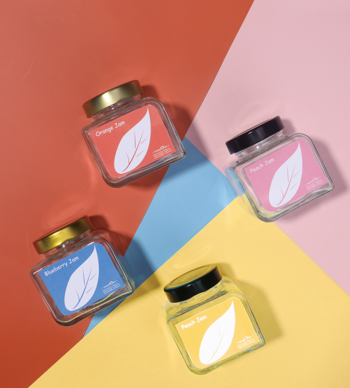 Mocale New Design 350ml Square Spice Jar Custom Logo Hot Pepper Glass Condiment Jars With Label