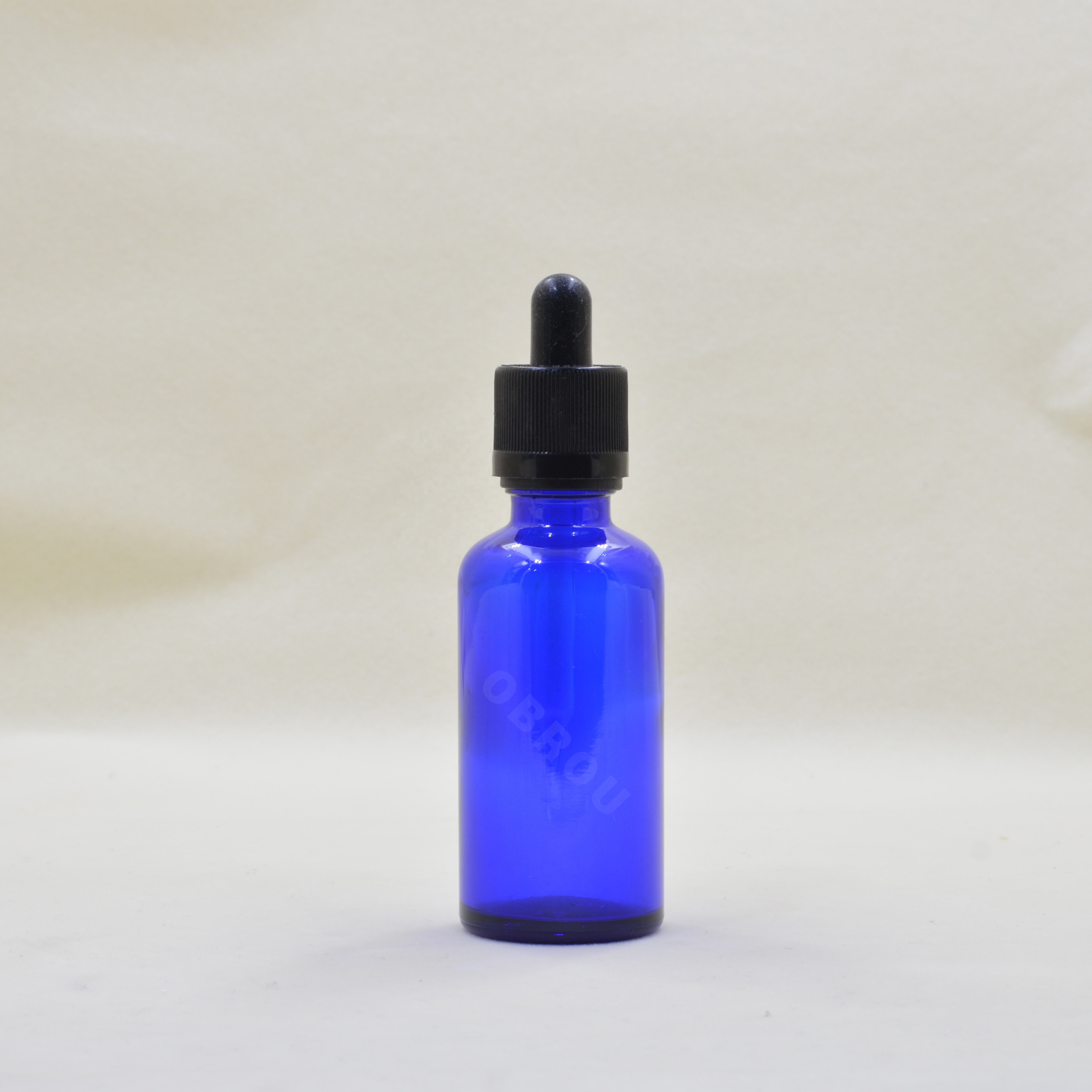 Modern 5ml 10ml 20ml 0.5 1 1.7 3.3 fl oz round cobalt blue cbd pharmaceutical oil dropper bottle with childproof cap