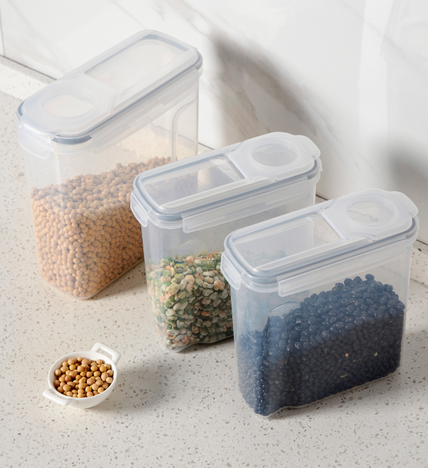 Moistureproof cereal keeper food container plastic storage container
