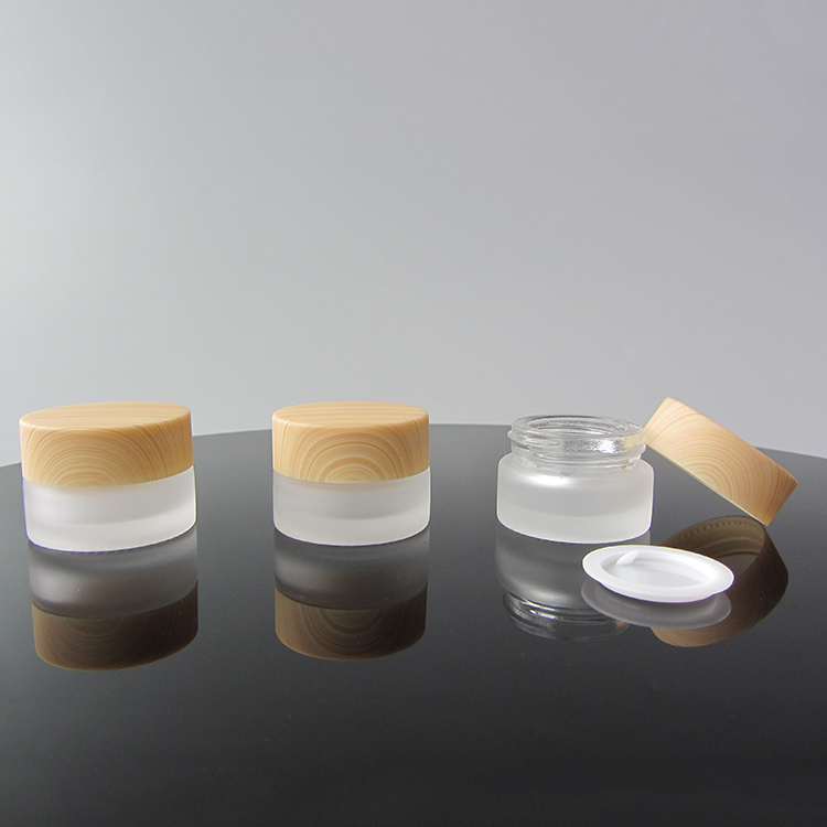 Natural Bamboo Lid Design 5g Mini Cosmetic Packaging Body Frosted Glass Cream Jar