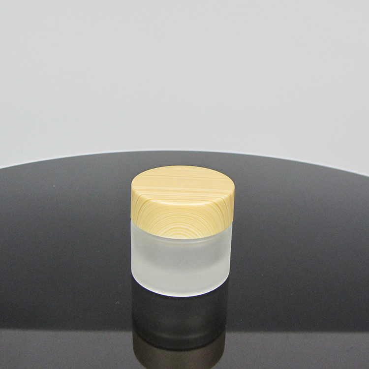 Natural Bamboo Lid Design 5g Mini Cosmetic Packaging Body Frosted Glass Cream Jar