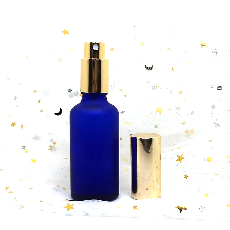Natural glass blue frosted essential oil 50 ml glass spray bottle