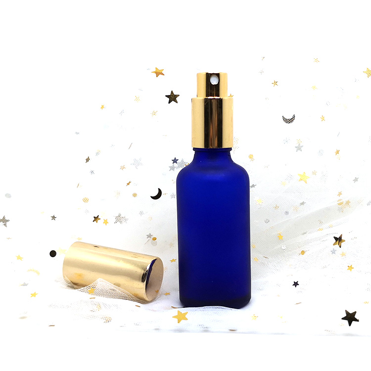 Natural glass blue frosted essential oil 50 ml glass spray bottle