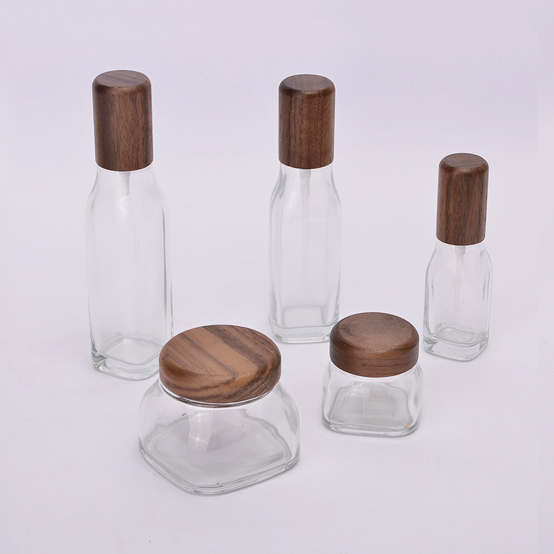Natural luxury cosmetic glass bamboo lotion pump bottle 100ml
