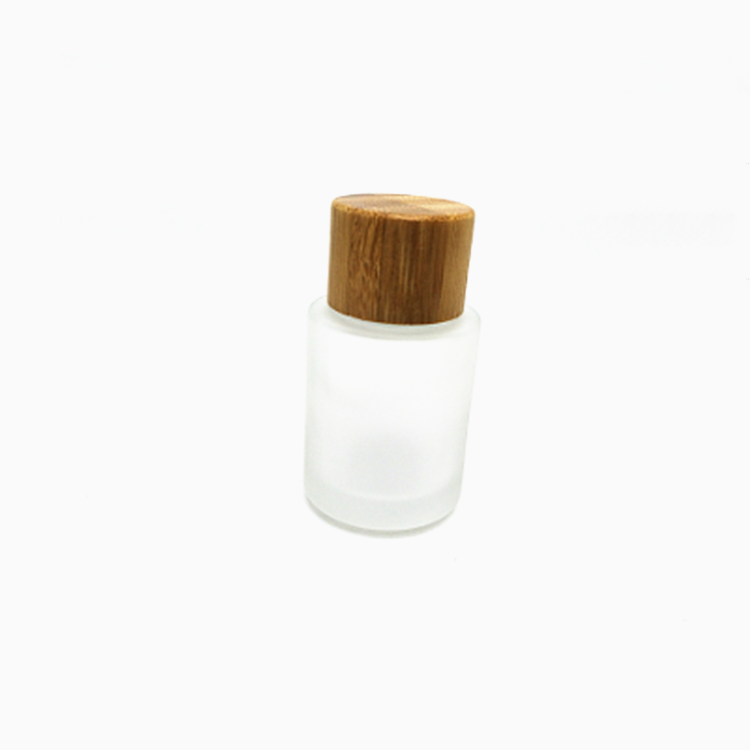 Nature Wooden Screw Cap Bamboo Glass Jar and Bottle for Cosmetic Packaging 15g 30g 30ml