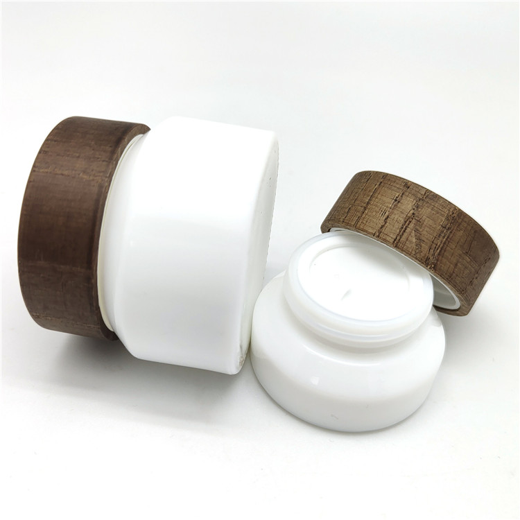 New Arrival 15g 50g ceramic whiteware eye cream jar with wooden cap cosmetic seprate packing