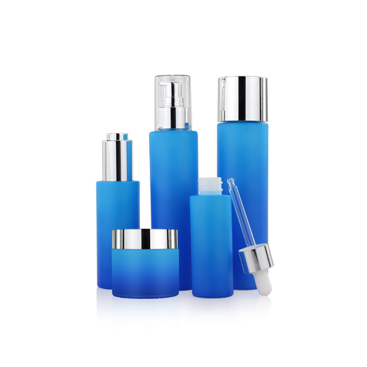 New Arrival 30ml 60ml 100ml Cosmetic Glass Bottle Toner Facial Gradient Blue Toner Glass Bottle