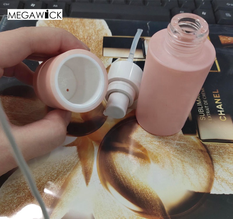 New Arrival Matt Pink Lotion Packaging Bottle,Straight Round Spray Glass Bottle Set 40ml 50ml 60ml 70ml 110ml