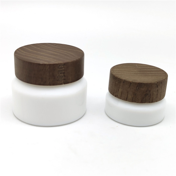 New Arrival cosmetics cream jars 15g 50g ceramic whiteware eye cream jar with wooden cap bamboo cream jars