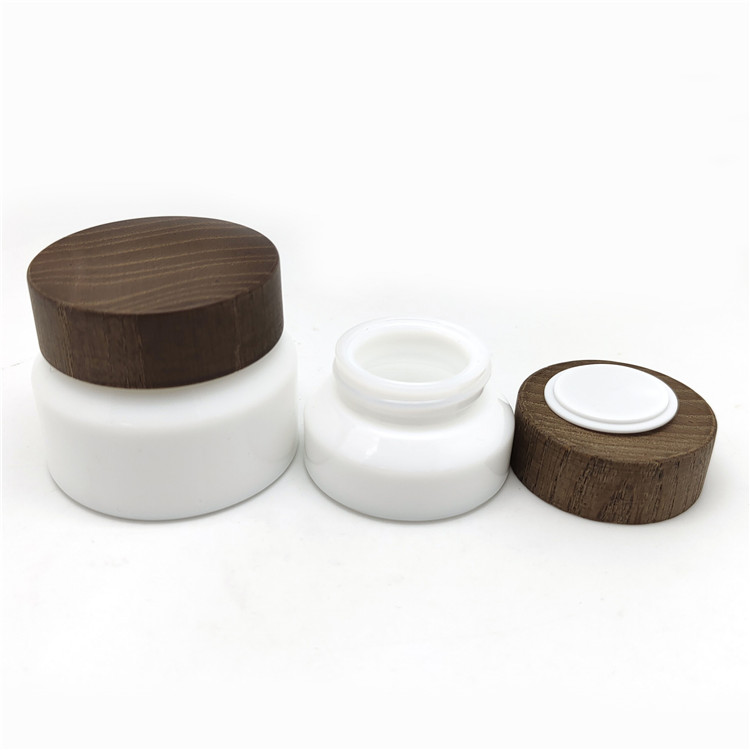 New Arrival cosmetics cream jars 15g 50g ceramic whiteware eye cream jar with wooden cap bamboo cream jars