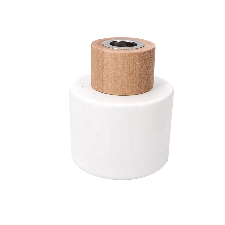 New Brand Glass Diffuser Bottle Round Shape Glass Bottle 130ml Oval Shape Class Bottle With Wooden Cap