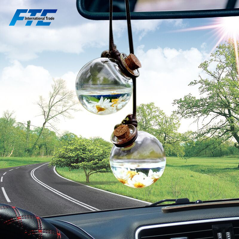 New Design Empty Hanging Bottle for Essential Oils Perfume Pendant Auto Ornament with Flower Air Freshener Car-styling