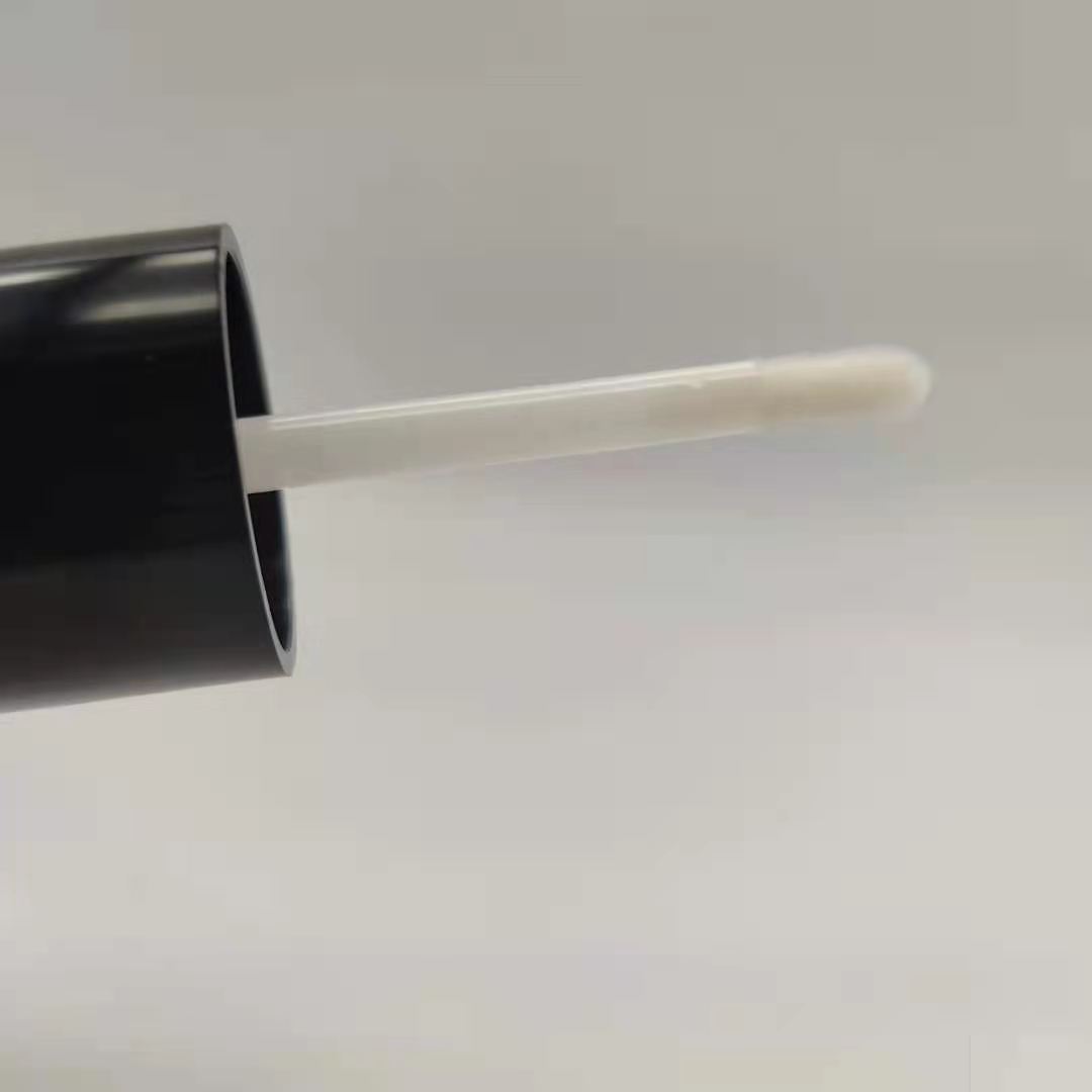 New Design Empty Liquid 7ml Lip GlossTube