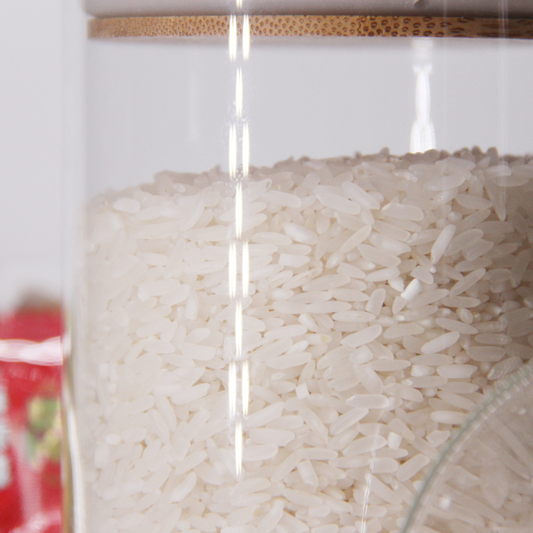 New Design High Borosilicate Circular Customized Sizes Glass Food Storage Container Jar With Bamboo Wood Lids