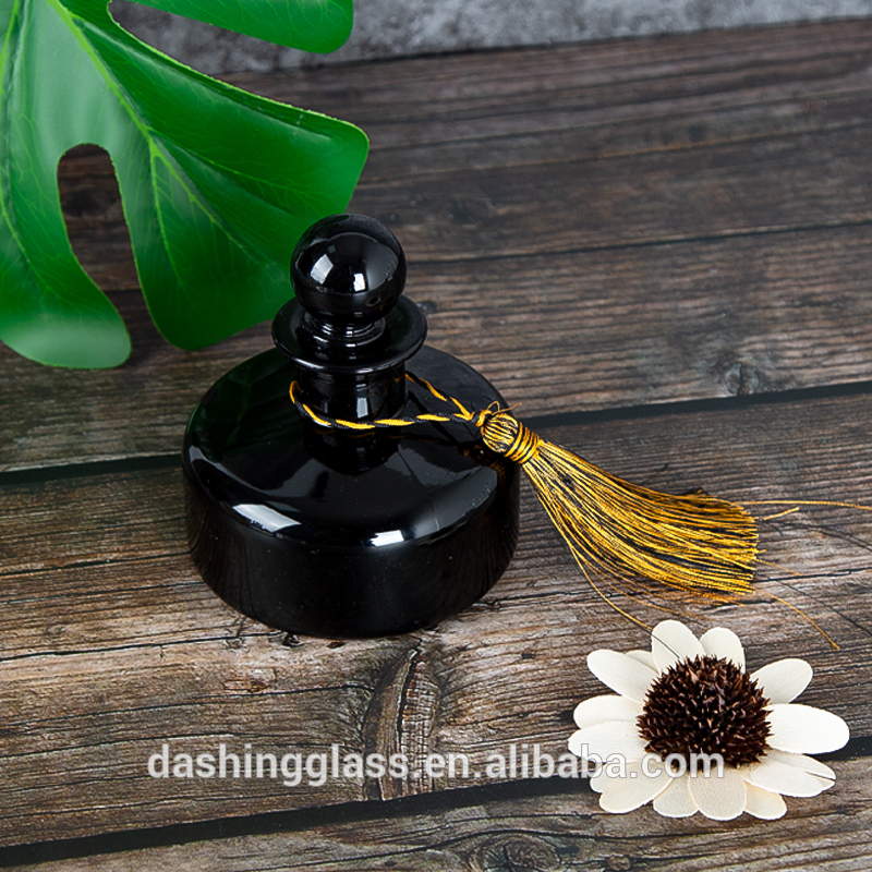 New Design Luxury Round Reed Diffuser Glass Bottle Black 200ml with Reed Diffuser Cap