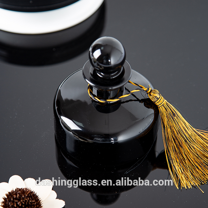 New Design Luxury Round Reed Diffuser Glass Bottle Black 200ml with Reed Diffuser Cap