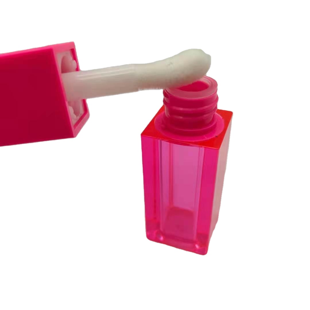 New Design Makeup Pink Empty 4.5ml Lip Gloss Tube