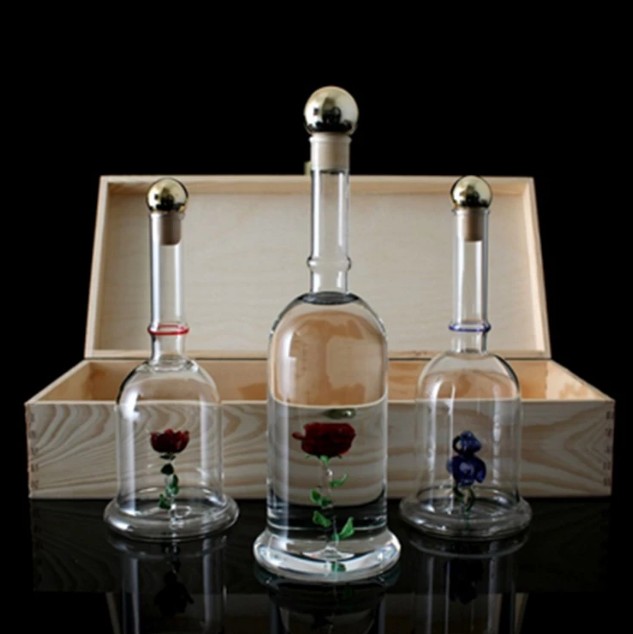 New Design Motorcycle Shaped Empty Mini Glass Wine Bottle for Vodka Whiskey Tequilar Bottle