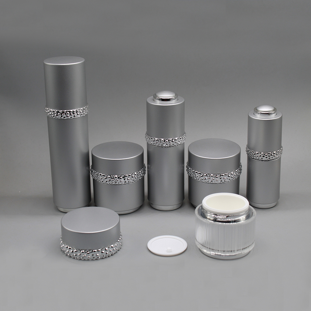 New Design Plastic Luxury Cosmetic Lotion Bottle and Jar Set Packaging for Cream