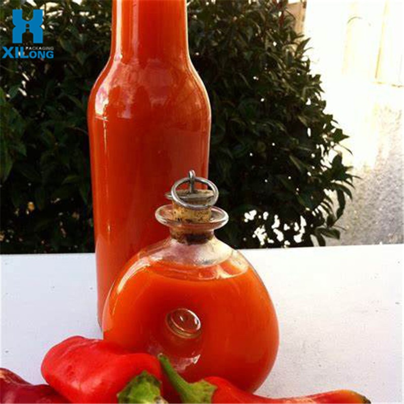 New Design Super Flint 50ml 150ml 180ml 250ml hot sauce Bulk chili sauce glass bottle with plastic lid