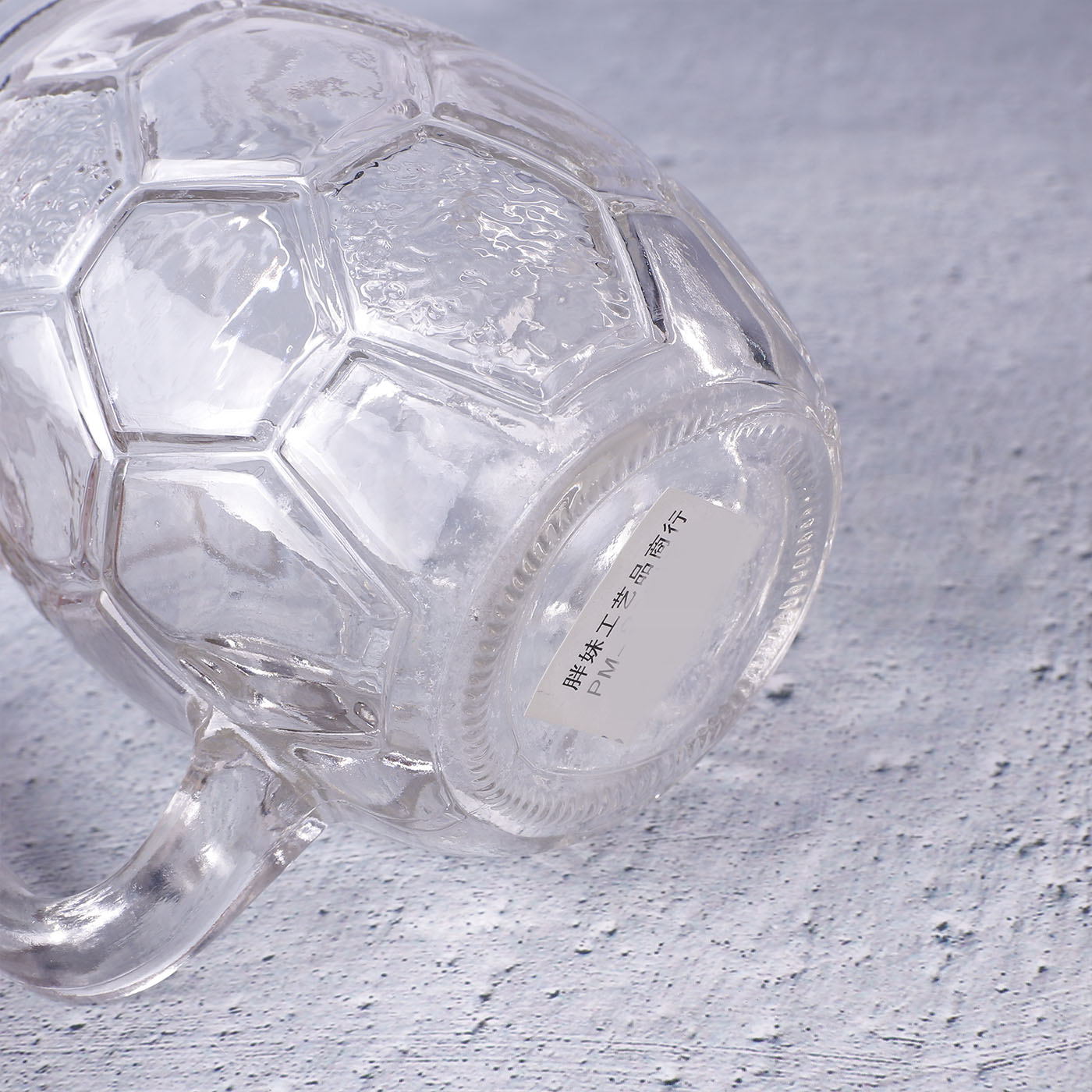 New Design color spraying 500ml 16oz football shape glass mason jar drinking glass cup mason jar with tin lid and straw