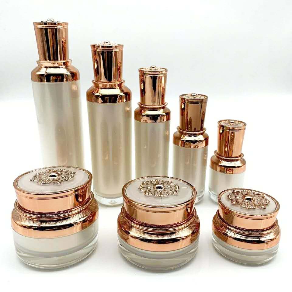 New Luxury Cosmetic Packaging Cosmetic Glass Jar Cream Container and Lotion Pump Bottles