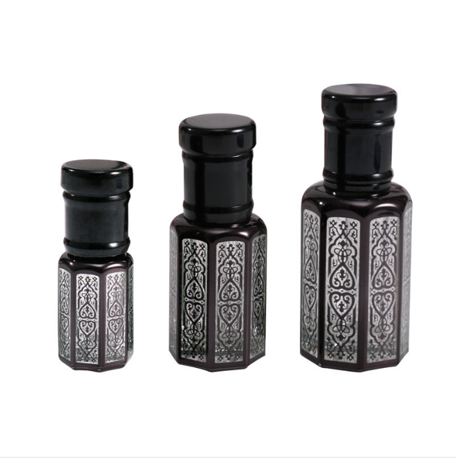 New Luxury Hot Sale black gold sliver red Empty 5ml Round Essential Oil Glass Bottle, Small Dropper Bottle for liquid perfume