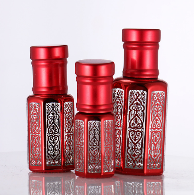 New Luxury Hot Sale black gold sliver red Empty 5ml Round Essential Oil Glass Bottle, Small Dropper Bottle for liquid perfume