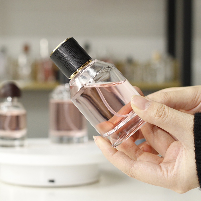 New Product Clear Round 30ml Empty Glass Perfume Bottle with Sprayer
