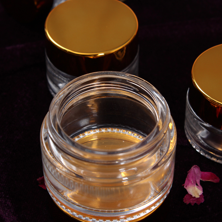 New Round Cosmetic Mini Clear Glass Cream Jar with Gold Lid