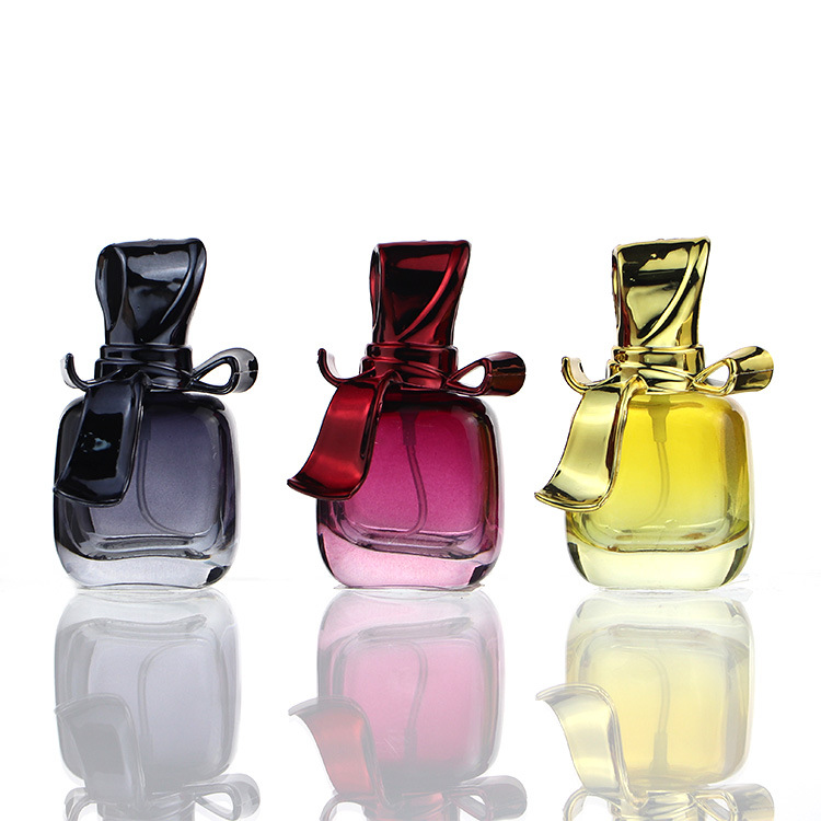 New Style Hot selling 25ml candy-shaped Glass pump Perfume Bottles With Screw Sprayer Cap for fragrance