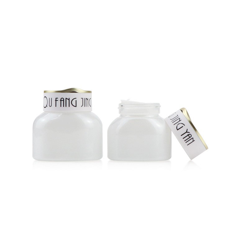 New arrival 30g 50 ml 1 1.7 fl oz empty white moisturizer cosmetic container face cream jar glass with plastic caps