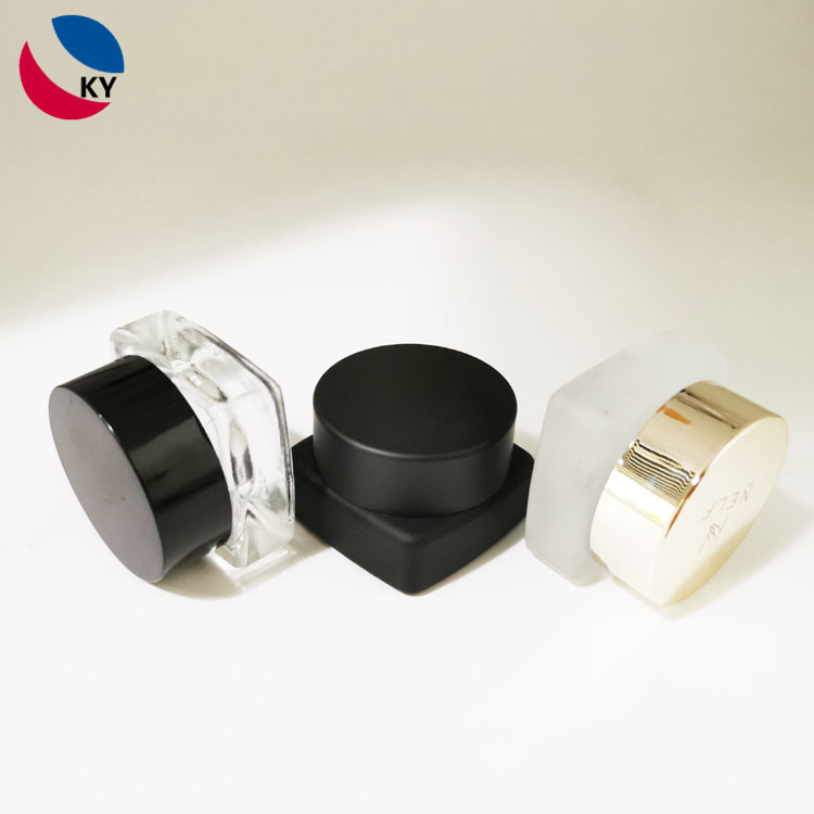 New arrival 5gr square glass lip balm jar cosmetics