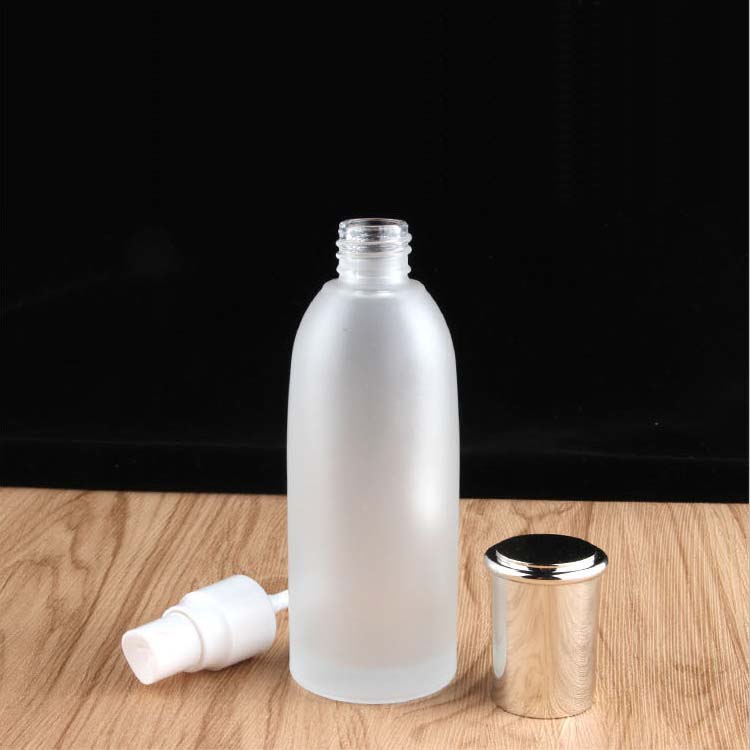 New arrival beautiful frosted 40ml 120ml cosmetic spray bottle