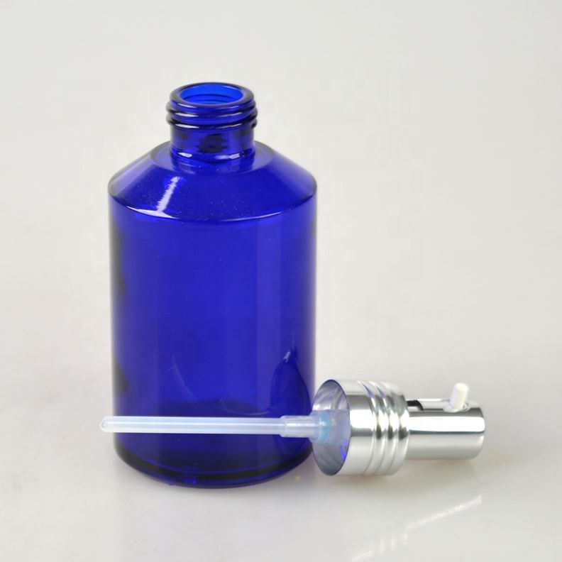 New arrival blue glass bottle with aluminium pump