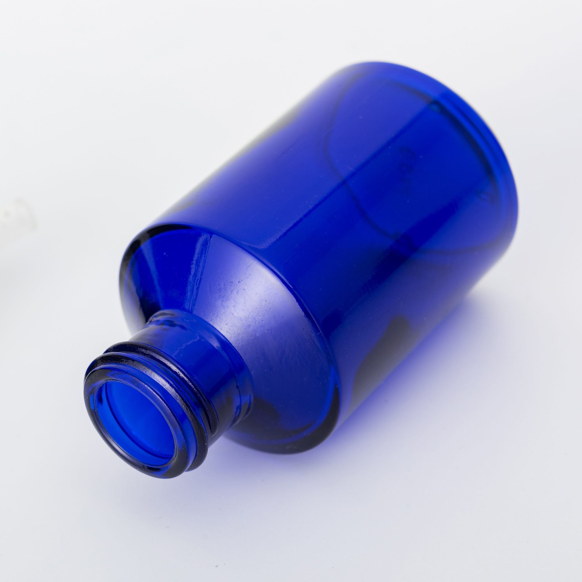 New arrival cobalt blue glass cream jars blue cobalt glass jars blue glass bottle