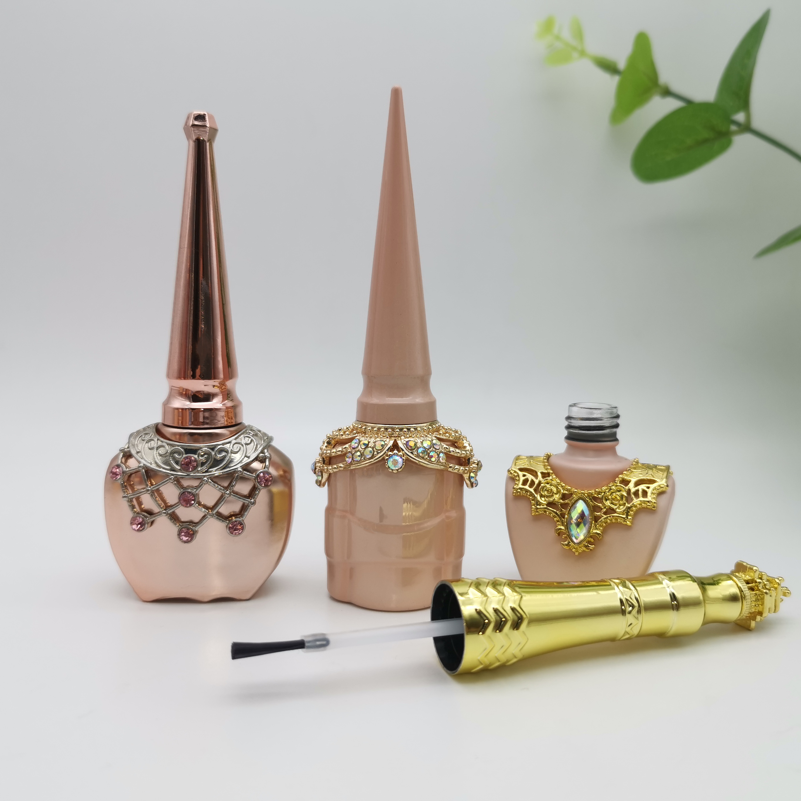 New arrival custom luxury electroplating cosmetic 10ml 15ml nail polish glass bottle with brush