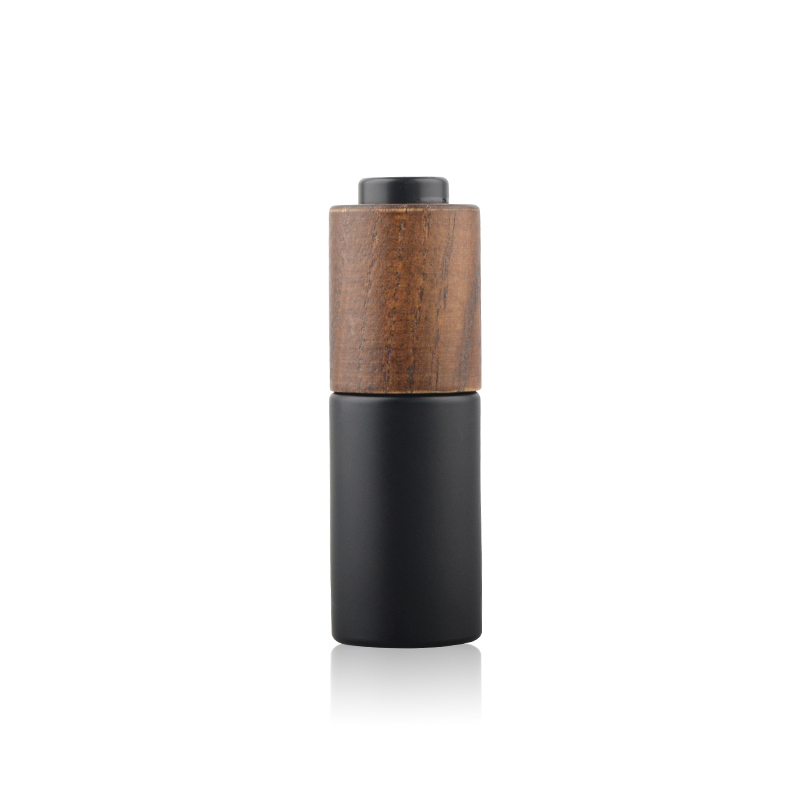 New arrival luxury cosmetic packaging container dark violet glass bottle with wooden dropper