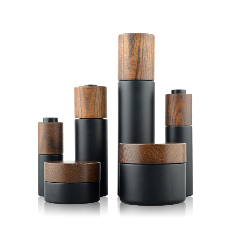New arrival luxury cosmetic packaging container dark violet glass bottle with wooden dropper