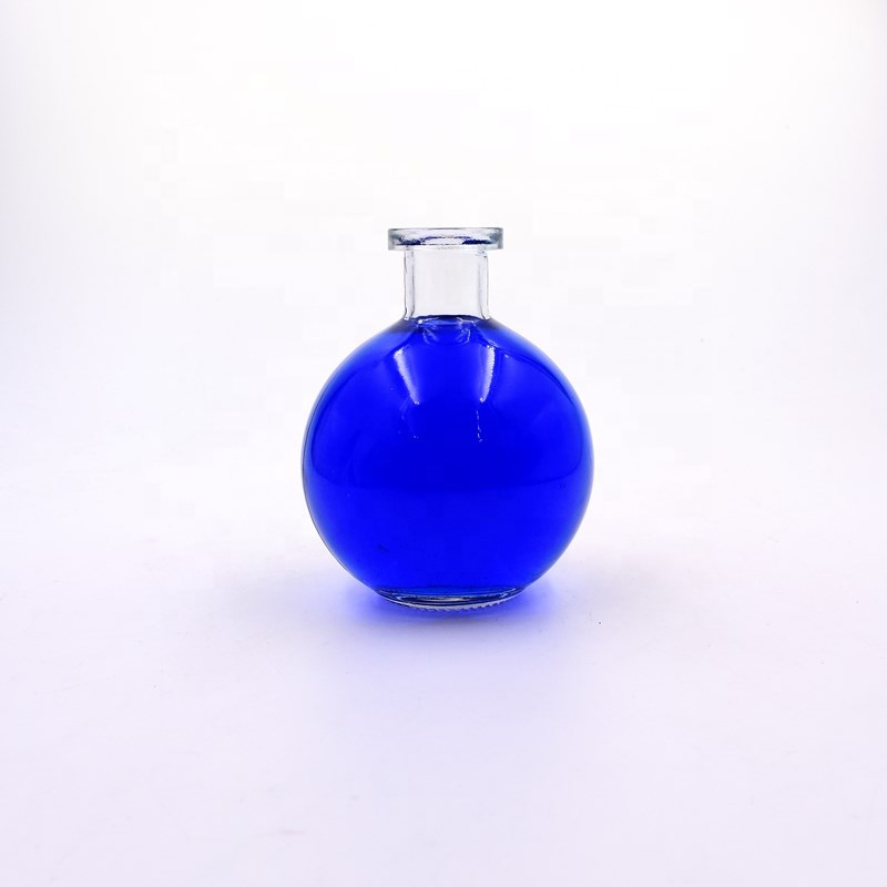 New design 280ml clear round perfume aromatherapy bottles Fragrance reed diffuser glass bottle with natural synthetic cork lid