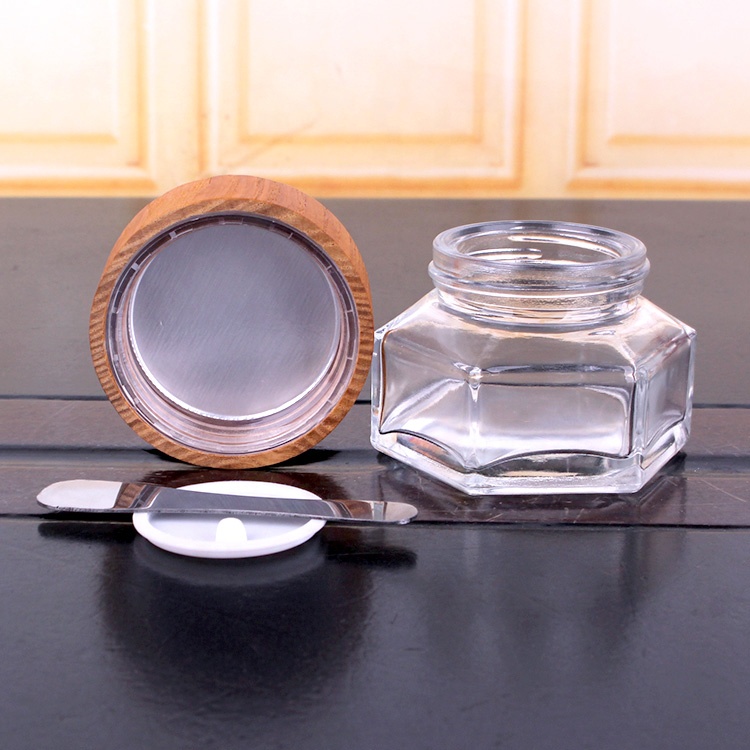 New design glass jar 50g cosmetic glass jar cream glass jar with bamboo wooden lid